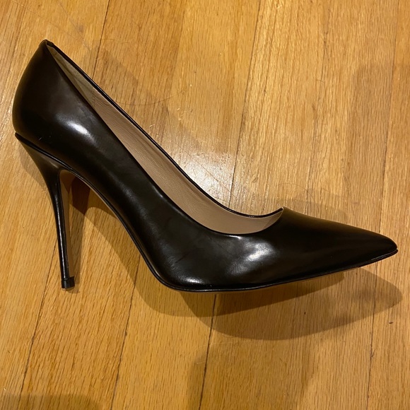 J-Crew Black Leather Heels size 7.5.  EUC - Picture 4 of 7